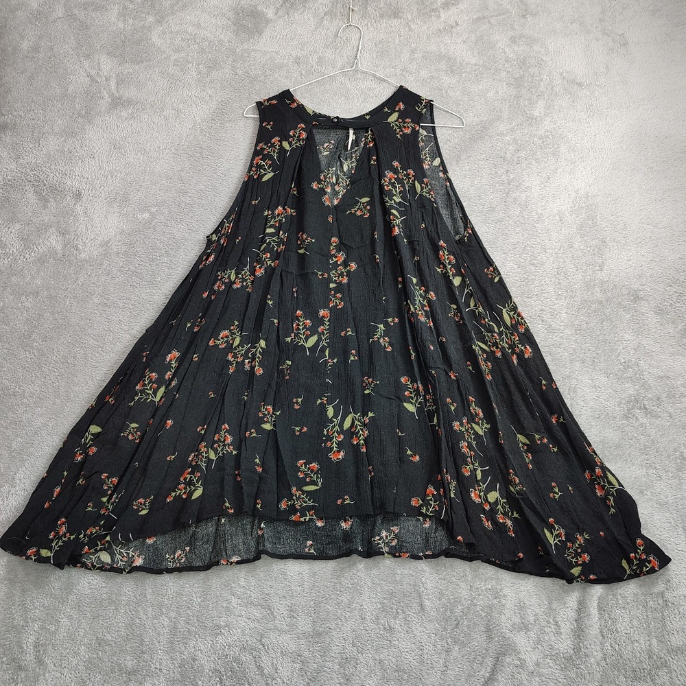 Free People Tree Swing Tank Top Women's Size Medium Black‎ Red Floral Tunic